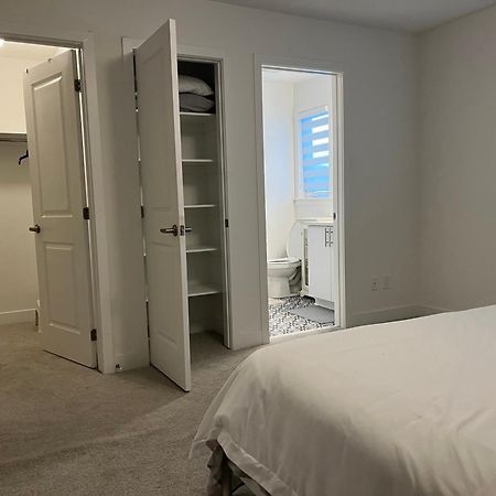 Ottawa Airport Guesthouse エクステリア 写真